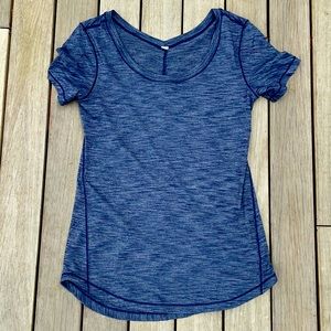 Lululemon Tee size 6